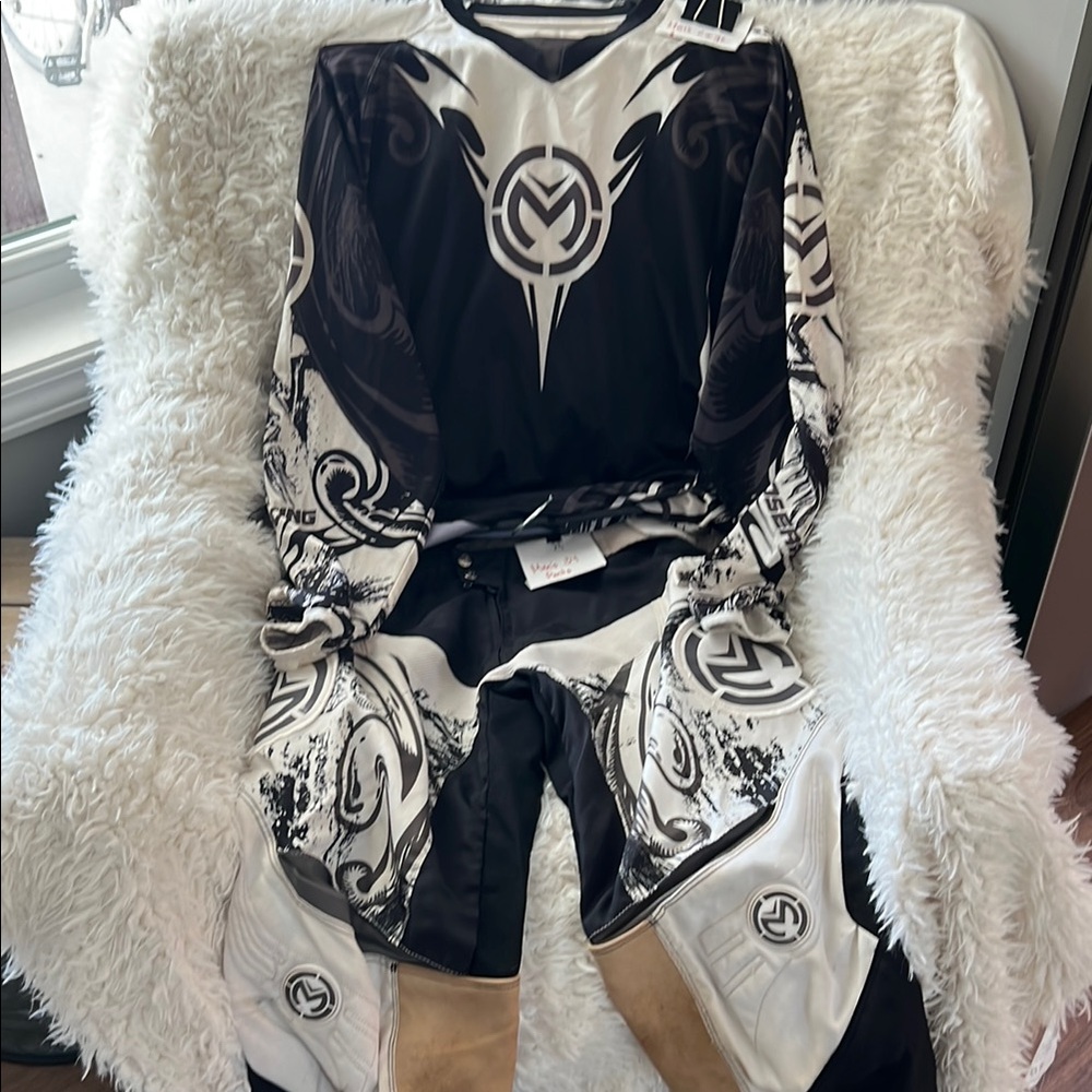Moose Black and White Graphic Jersey and Pants